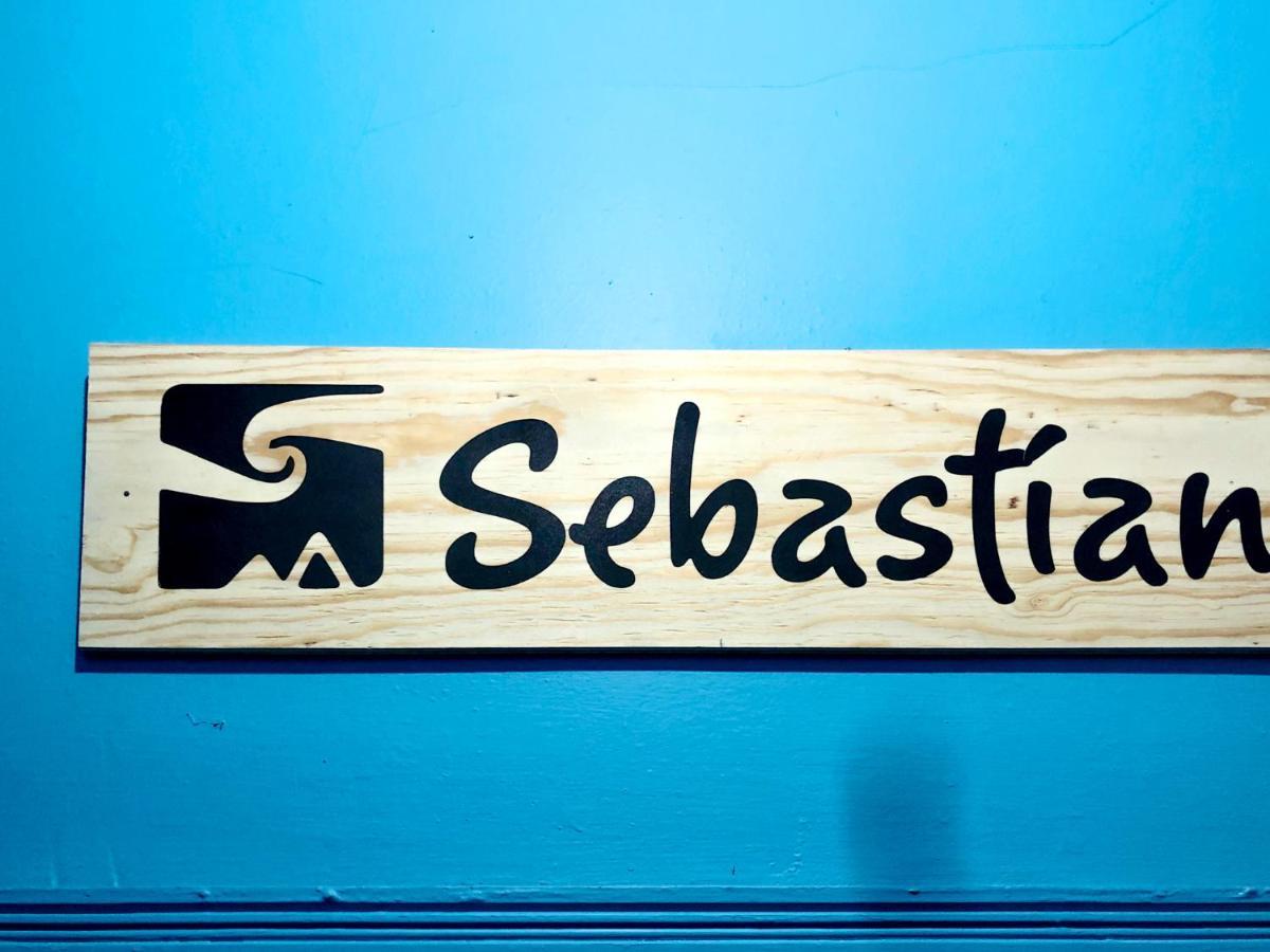 Hostal Kuira Ba By Rotamundos Chihuahua Eksteriør billede
